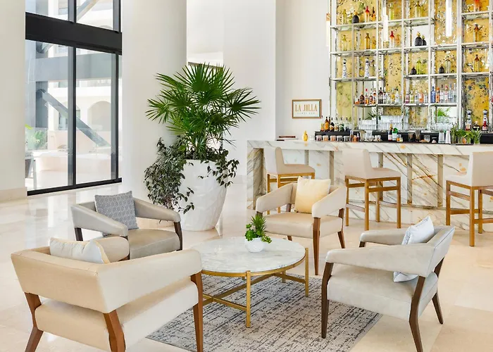 Oceanview Bliss La Valencia Apartment